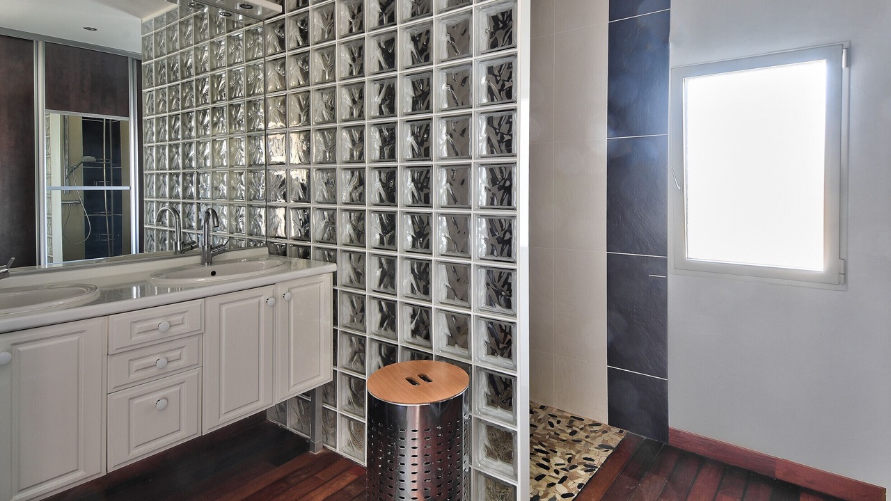 Photo of Bathroom in Noirmoutier-en-l'Ile