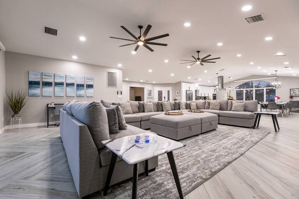 Photo of Livingroom in Boulder City