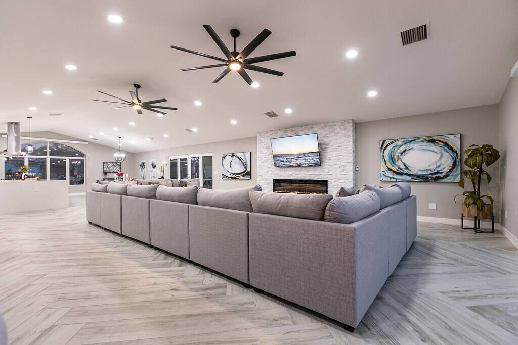 Photo of Livingroom in Boulder City