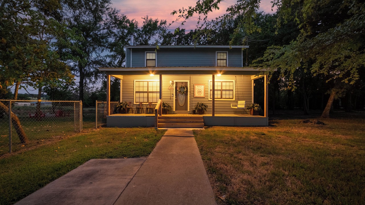 Photo of Outdoor in Canton