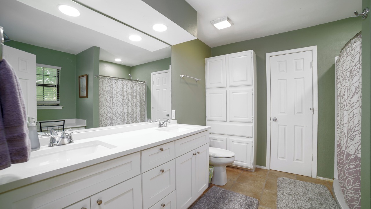 Photo of Bathroom in Canton