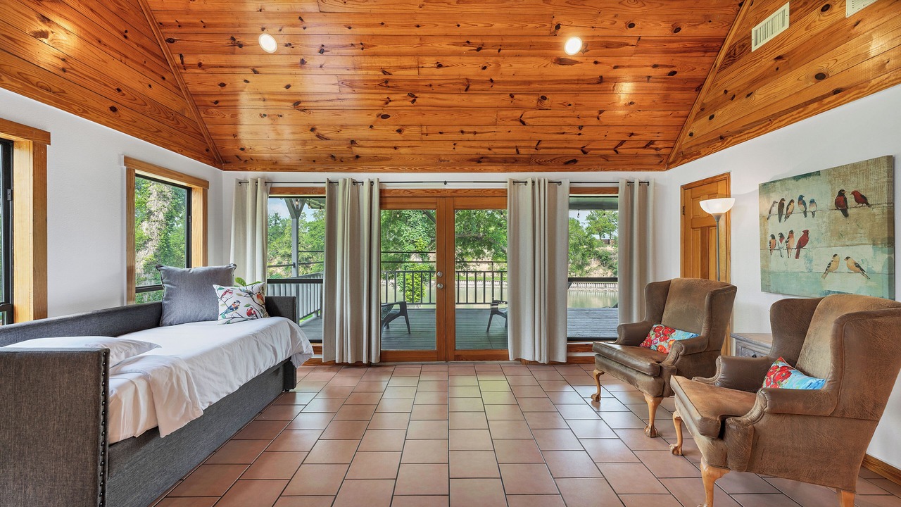 Photo of Bedroom in New Braunfels