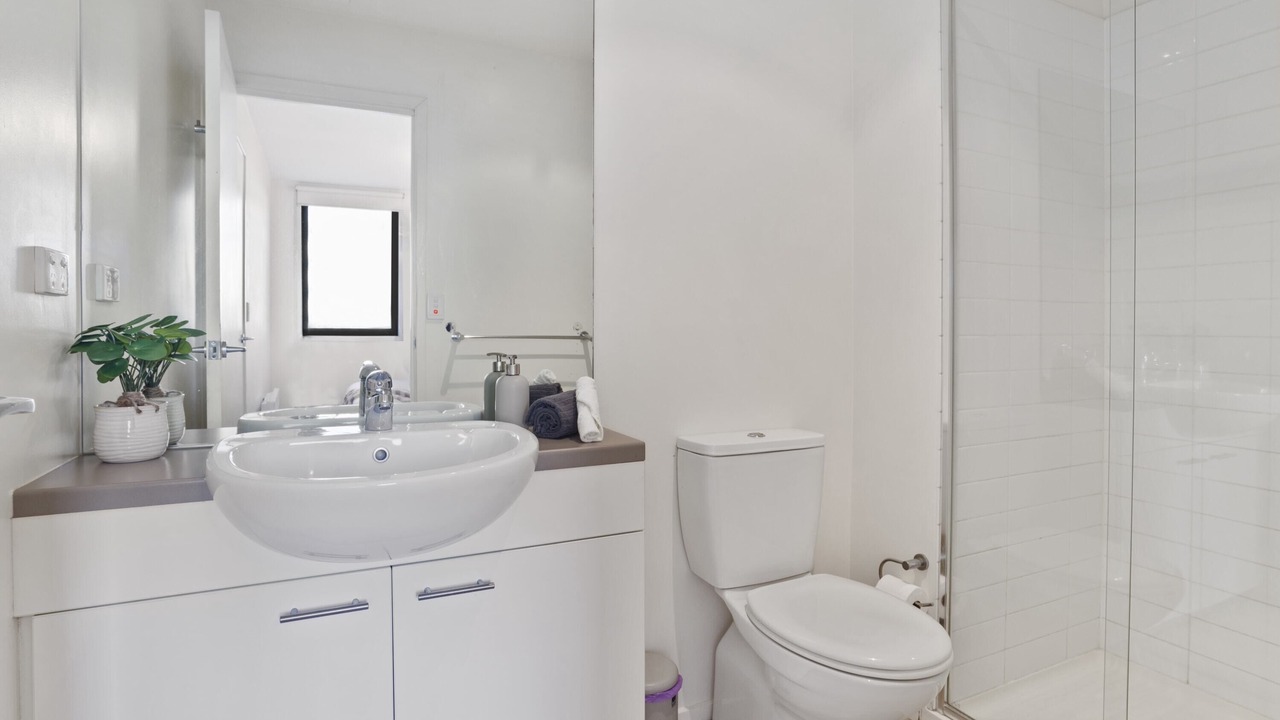 Photo of Others in Kensington