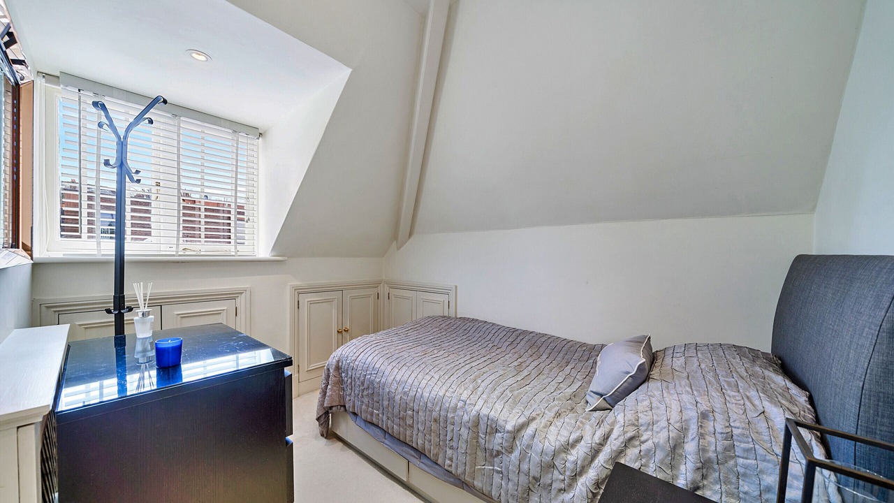 Photo of Bedroom in Frognal and Fitzjohns