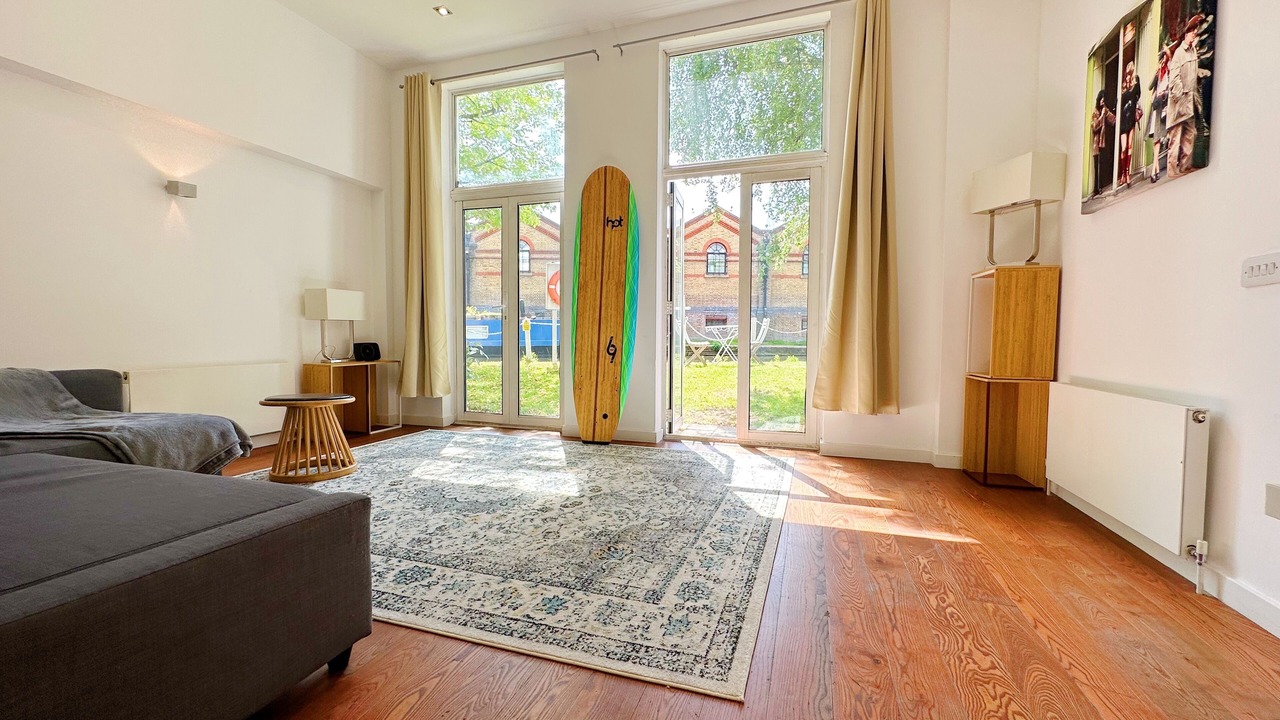 Photo of Others in Dalgarno