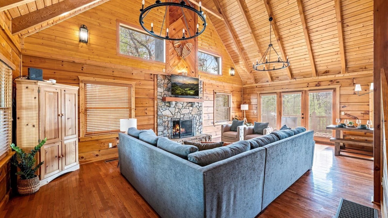 Photo of Livingroom in Boone