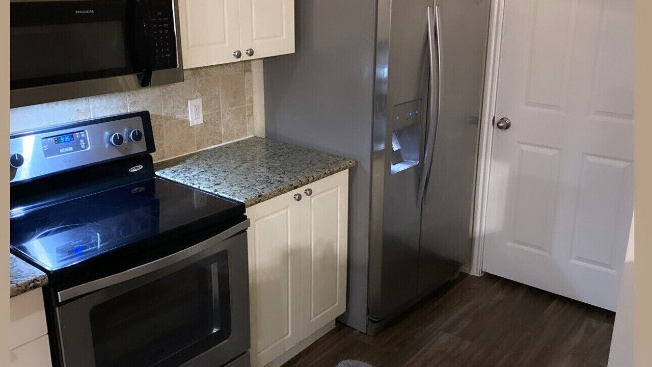 Photo of Kitchen in George Bush Park/Eldridge