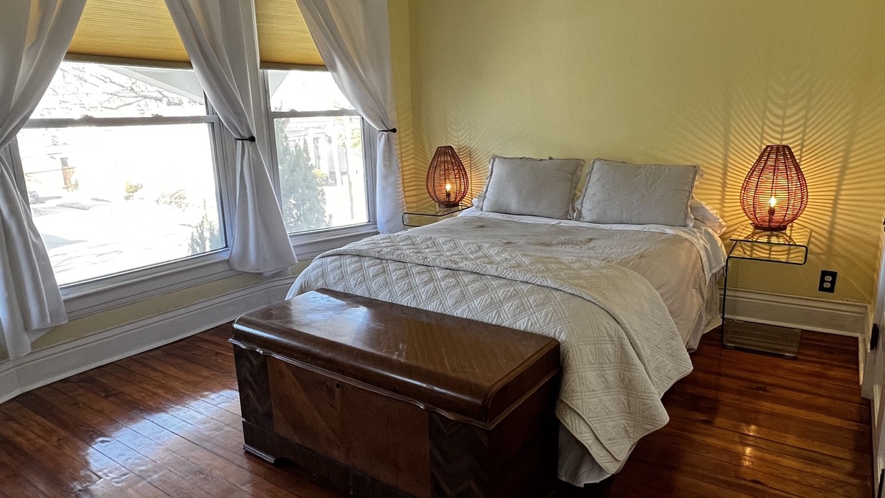 Photo of Bedroom in Tyler Park