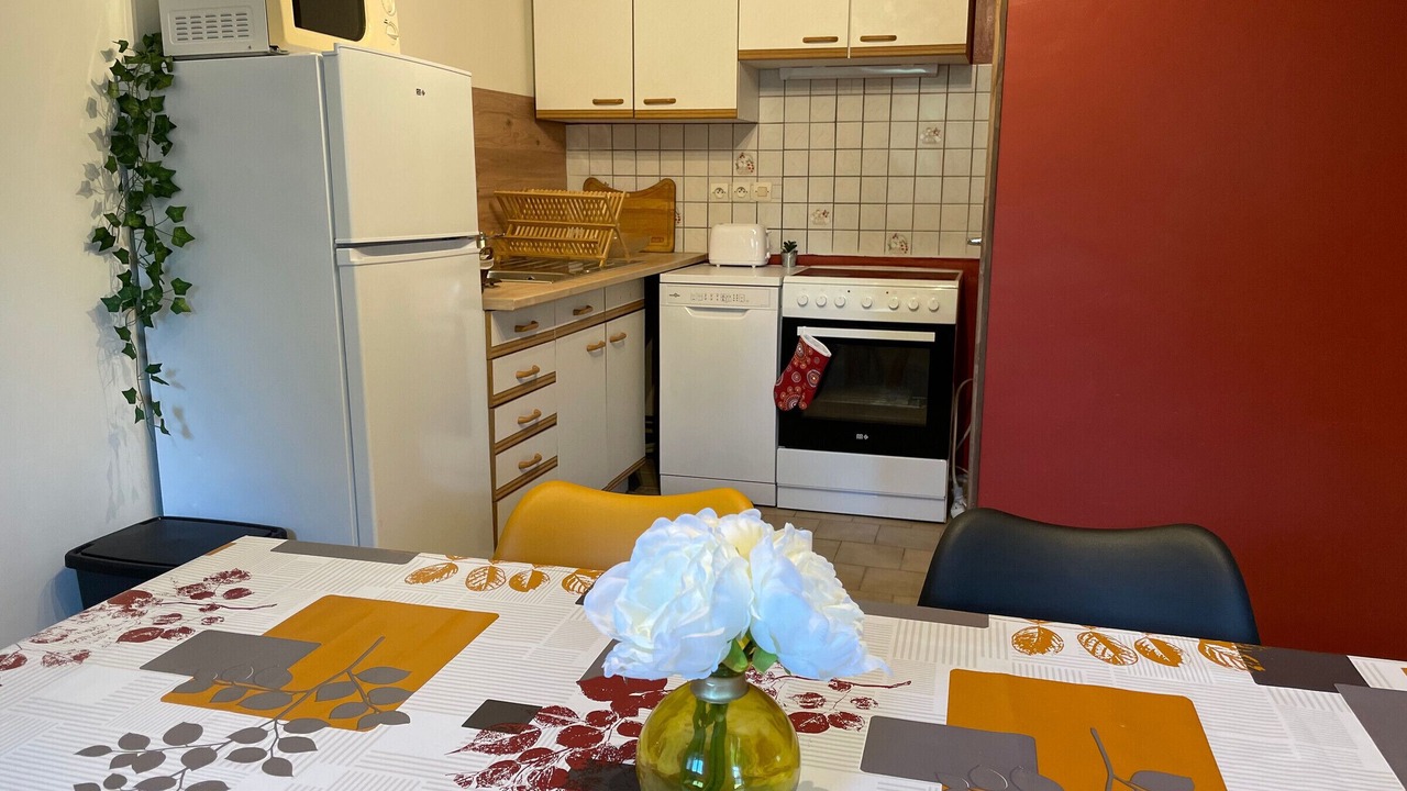 Photo of Kitchen in Roeze-sur-Sarthe