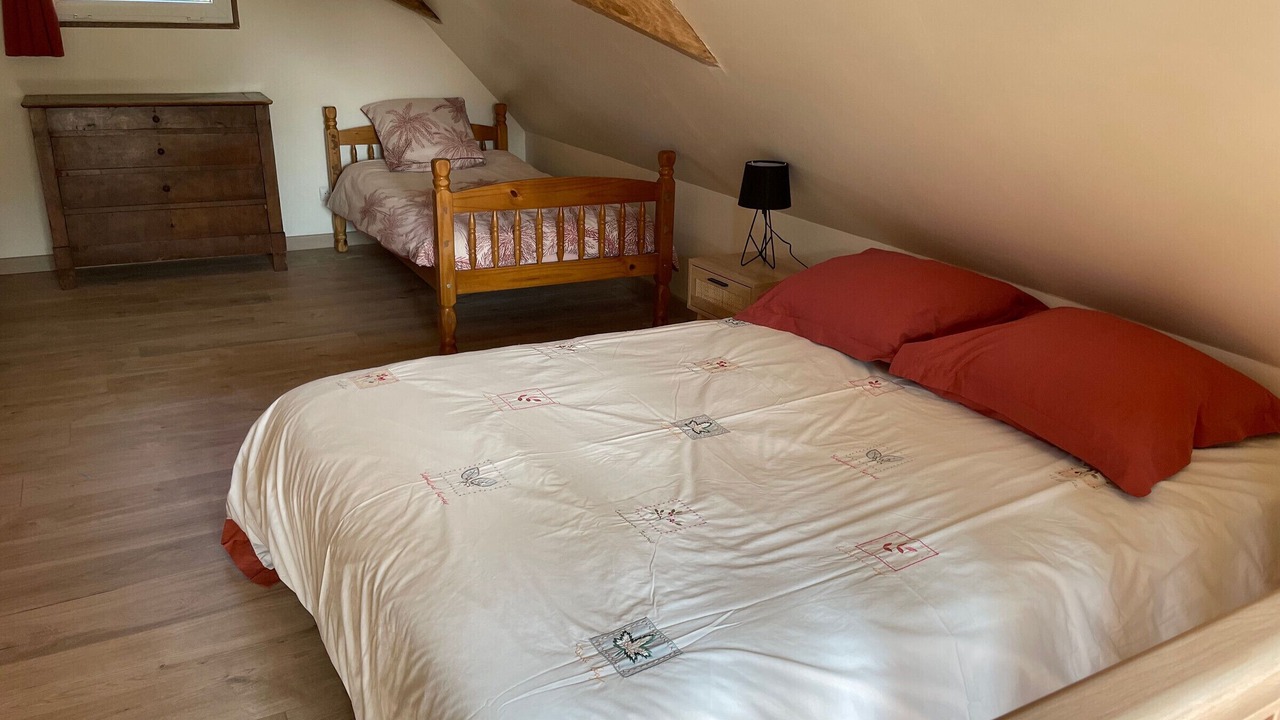 Photo of Bedroom in Roeze-sur-Sarthe