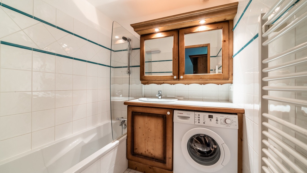 Photo of Bathroom in Les Carroz-d'Araches
