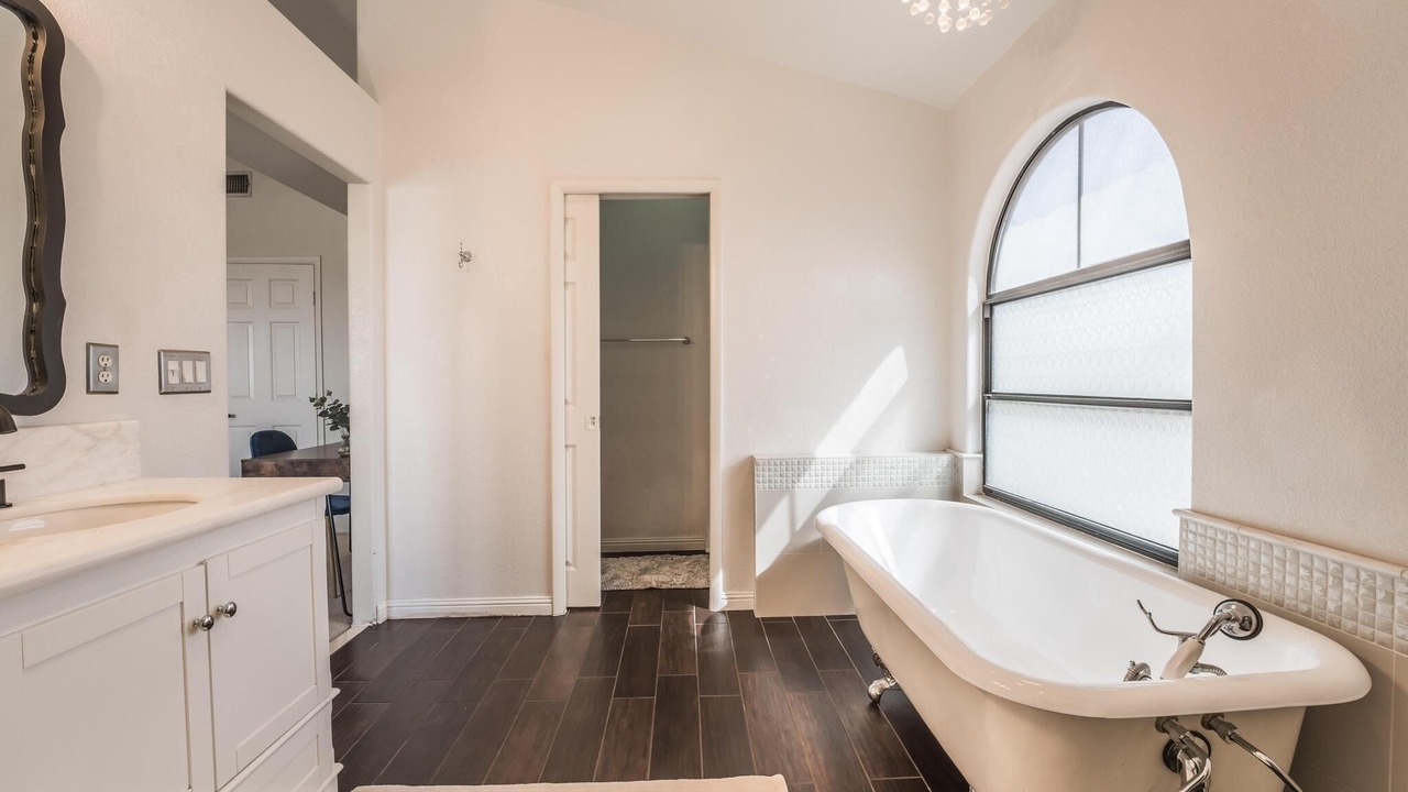 Photo of Bathroom in Summerlin