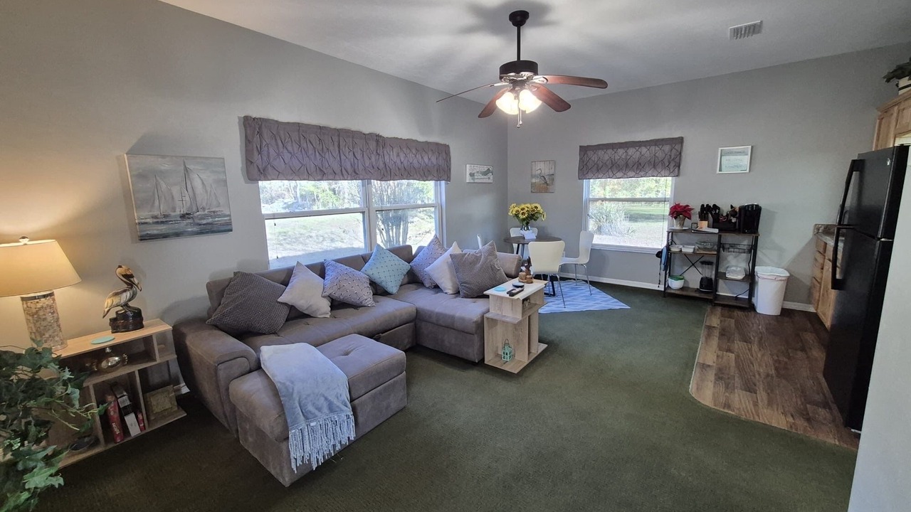 Photo of Livingroom in Alachua