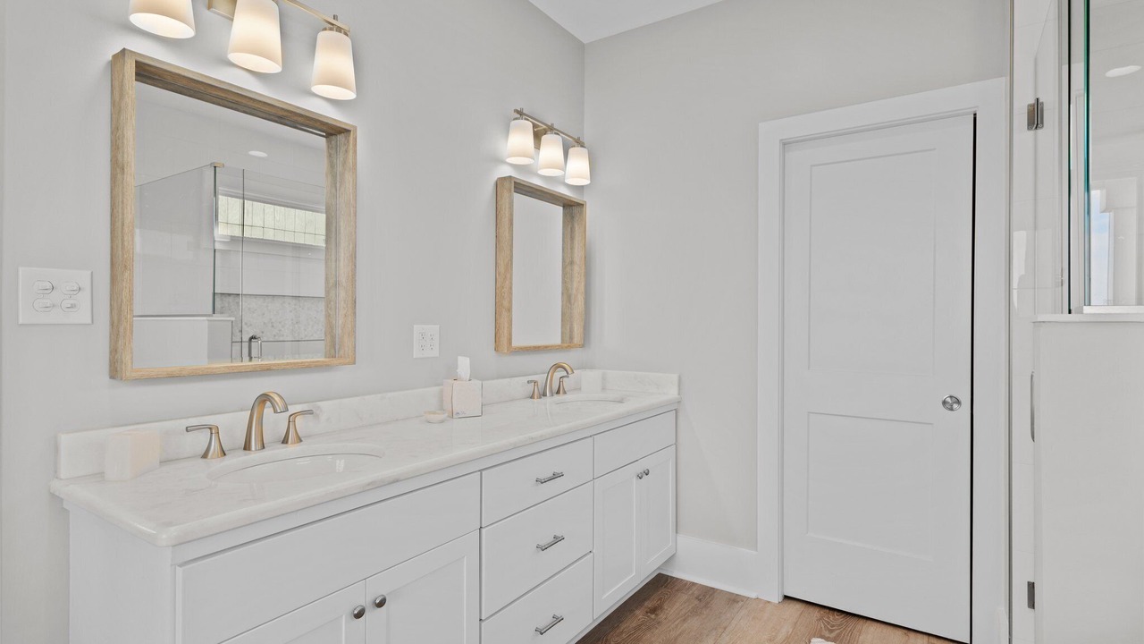 Photo of Bathroom in Emerald Isle
