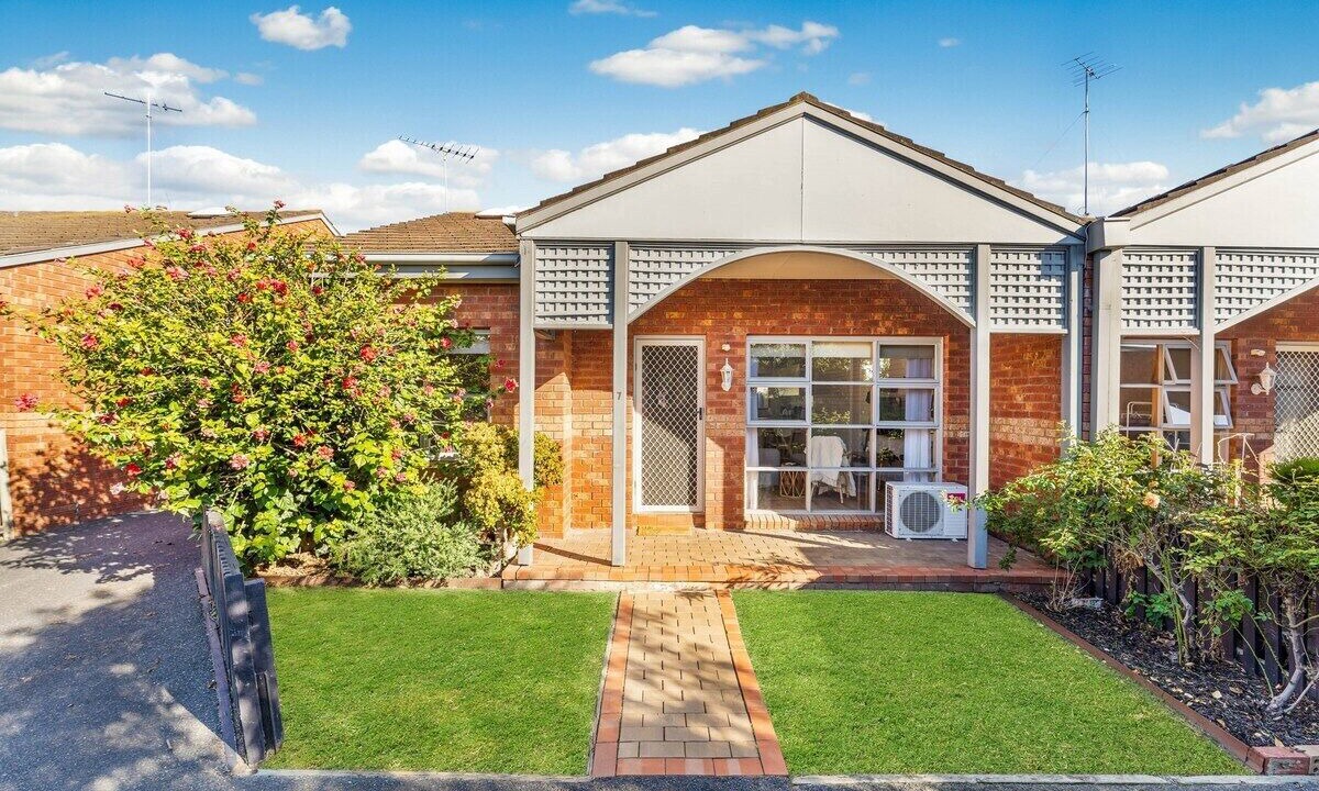 Photo of Outdoor in Newtown