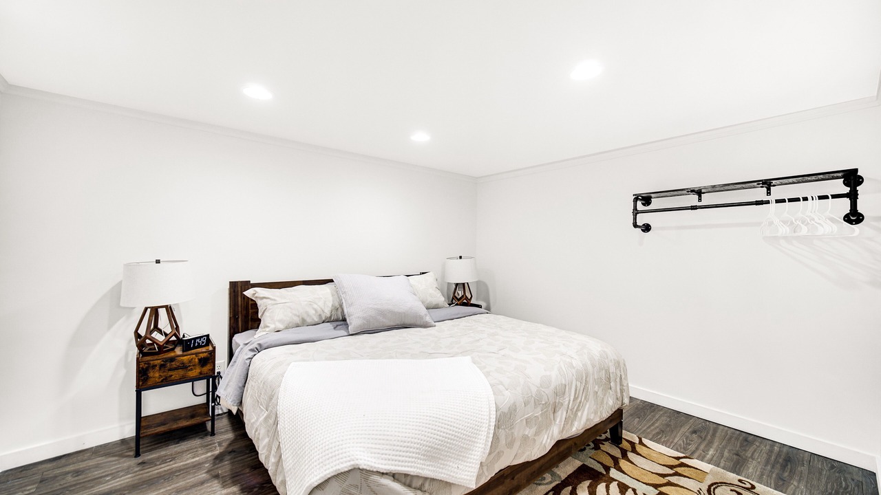 Photo of Bedroom in Culver