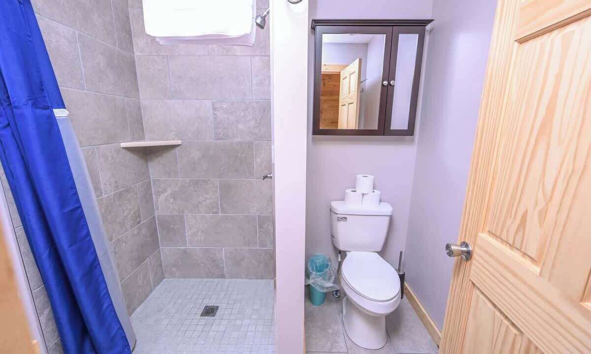 Photo of Bathroom in McHenry