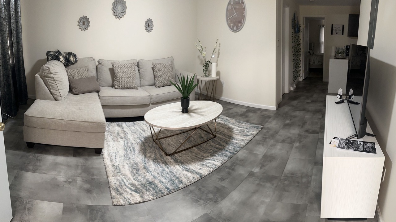 Photo of Livingroom in Utica