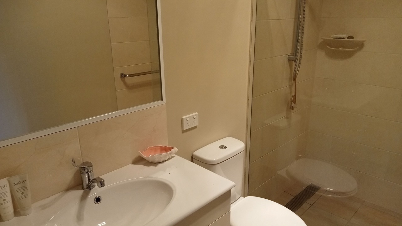 Photo of Bathroom in Marraweeney