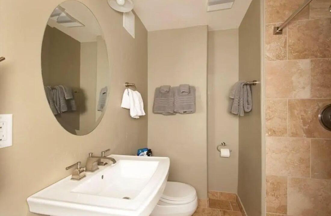 Photo of Bathroom in Quandary Village
