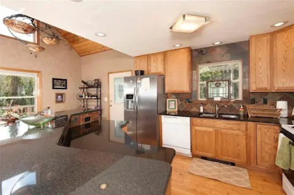 Photo of Kitchen in Quandary Village