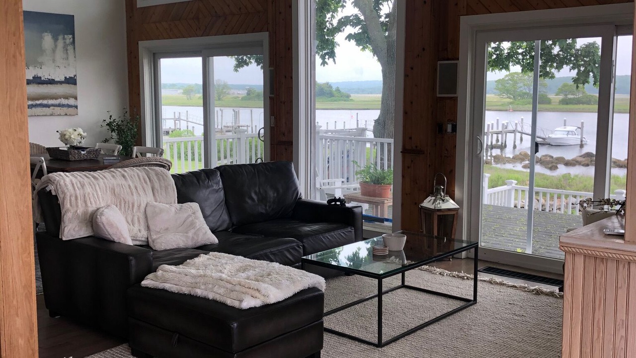 Photo of Livingroom in Groton