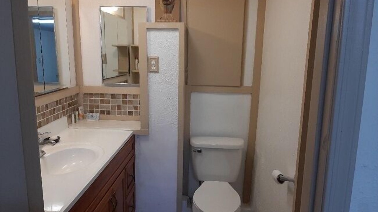 Photo of Bathroom in Tombstone