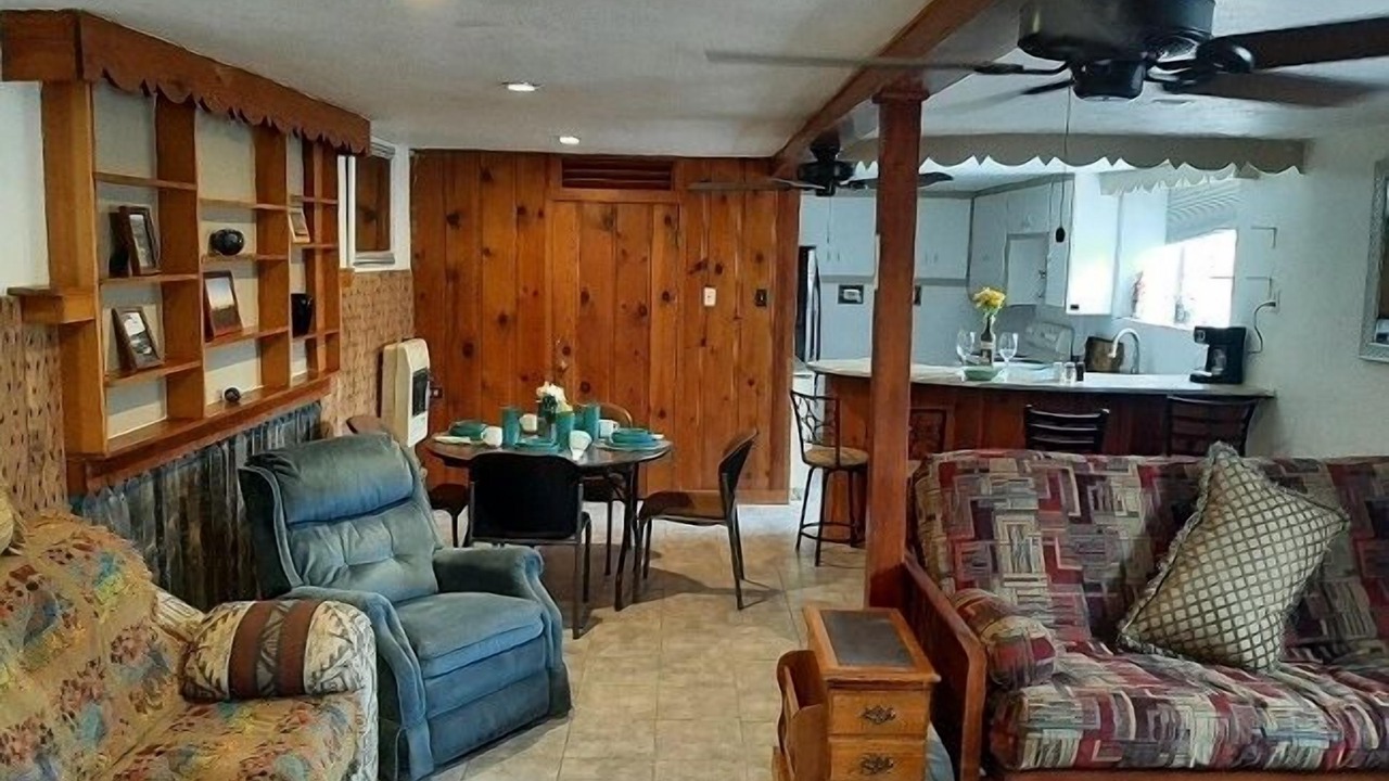 Photo of Livingroom in Tombstone