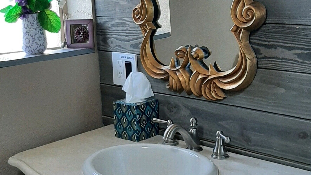 Photo of Bathroom in Tombstone