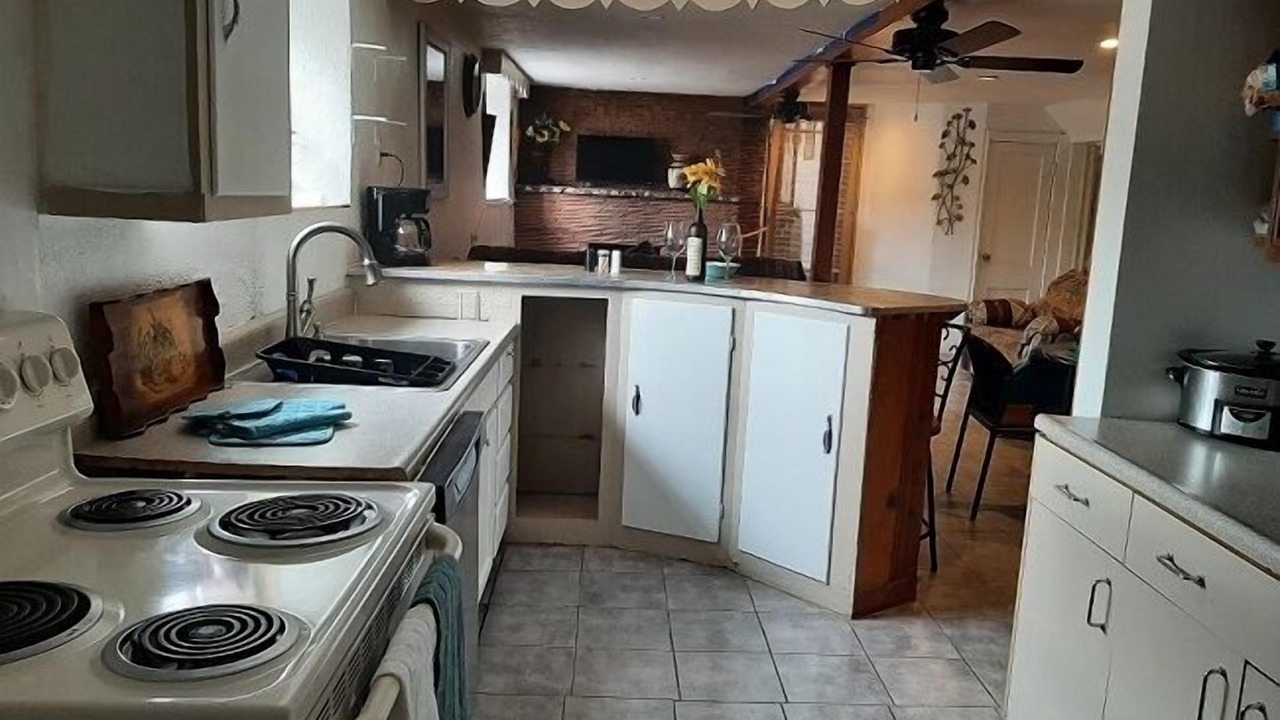 Photo of Kitchen in Tombstone