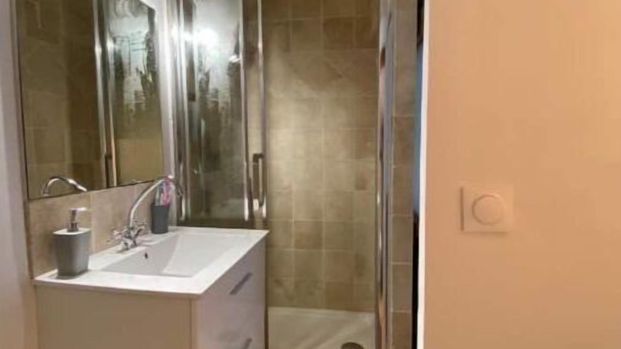 Photo of Bathroom in Nages