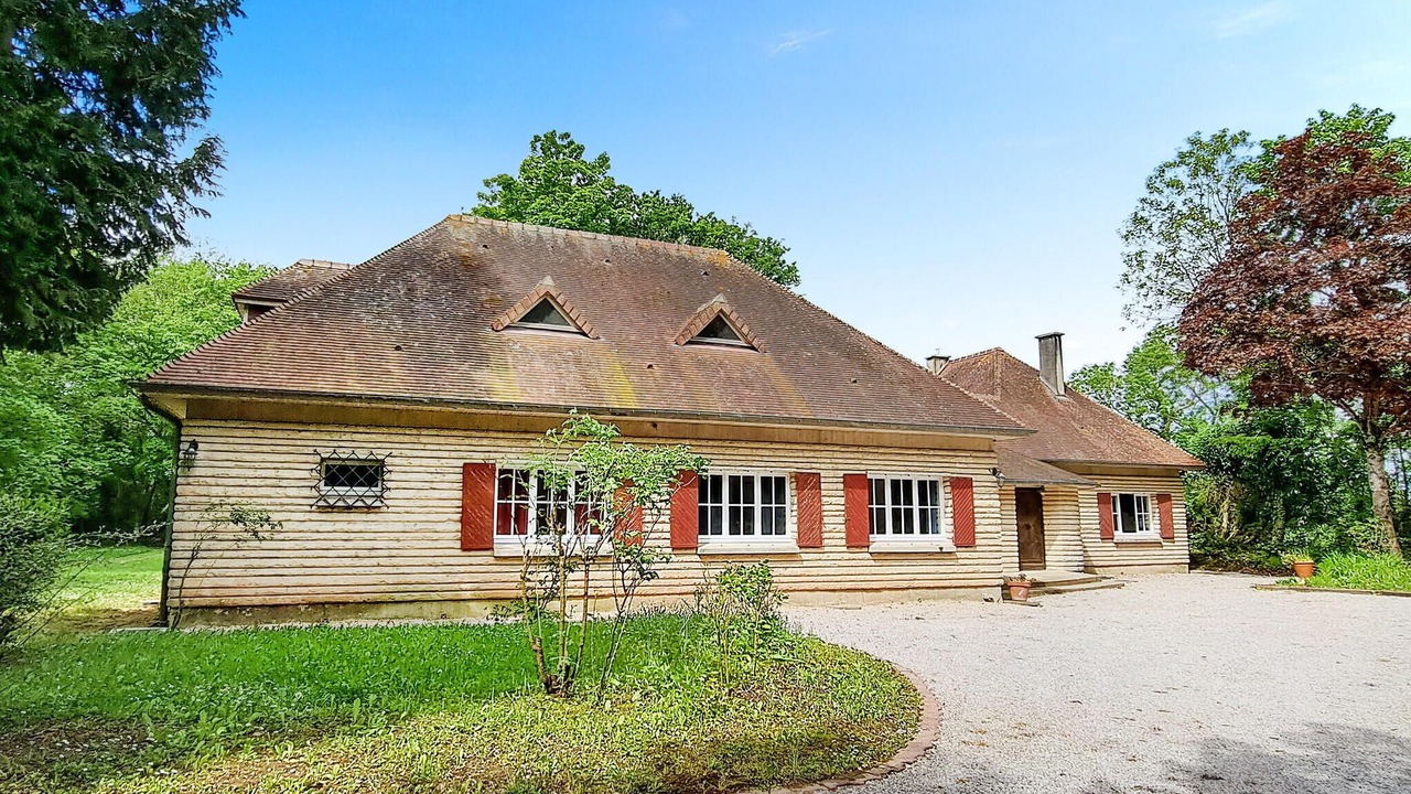 Photo of Others in Colombieres