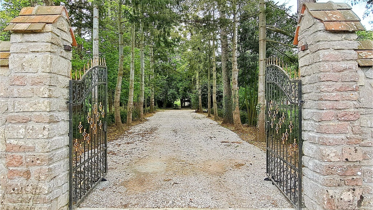 Photo of Others in Colombieres