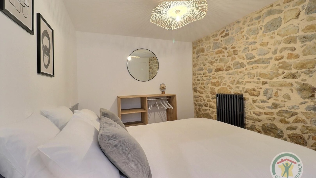 Photo of Bedroom in Saint-Georges-de-Chesne