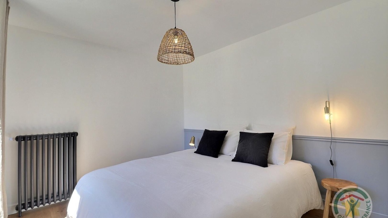 Photo of Bedroom in Saint-Georges-de-Chesne