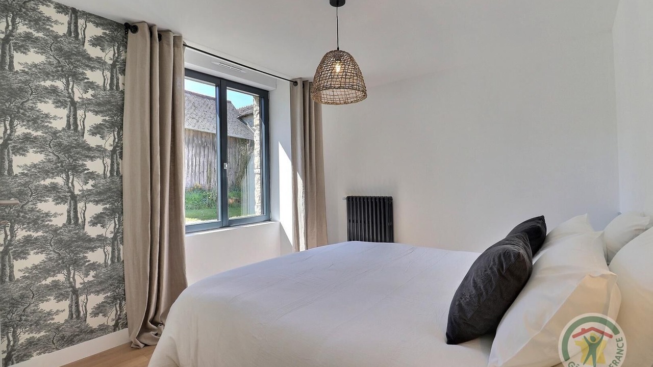 Photo of Bedroom in Saint-Georges-de-Chesne