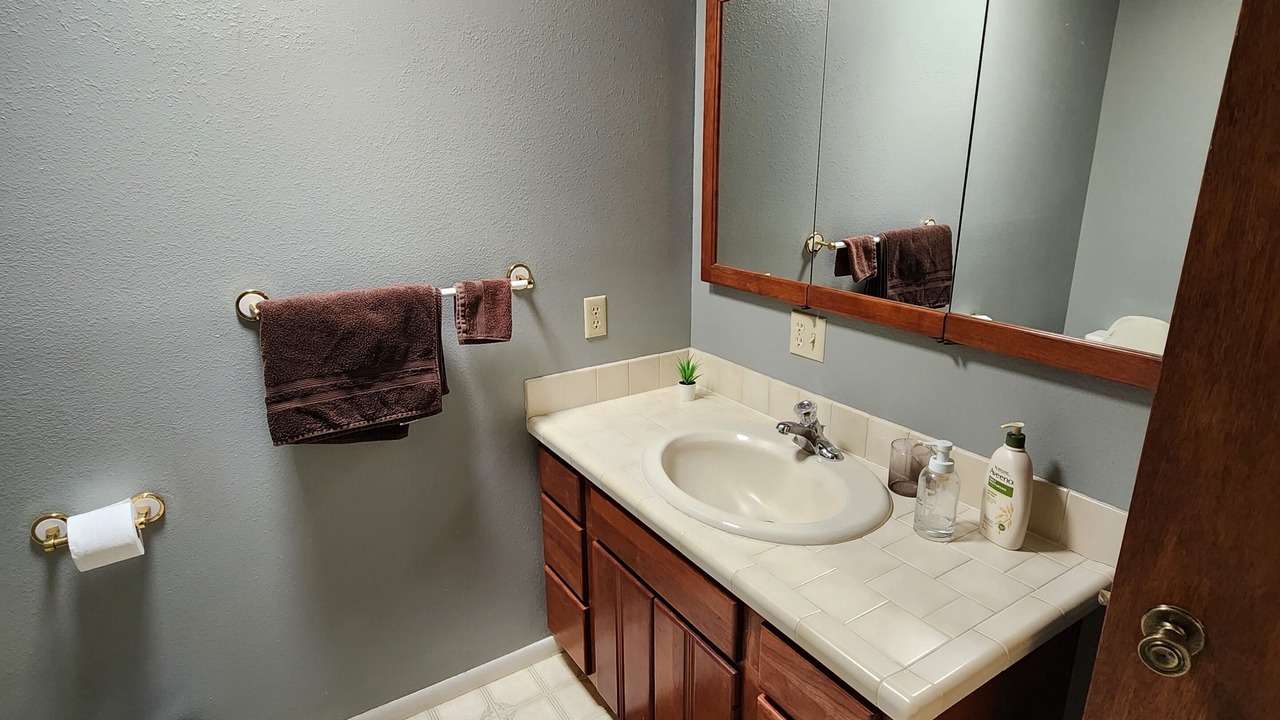 Photo of Bathroom in Otto