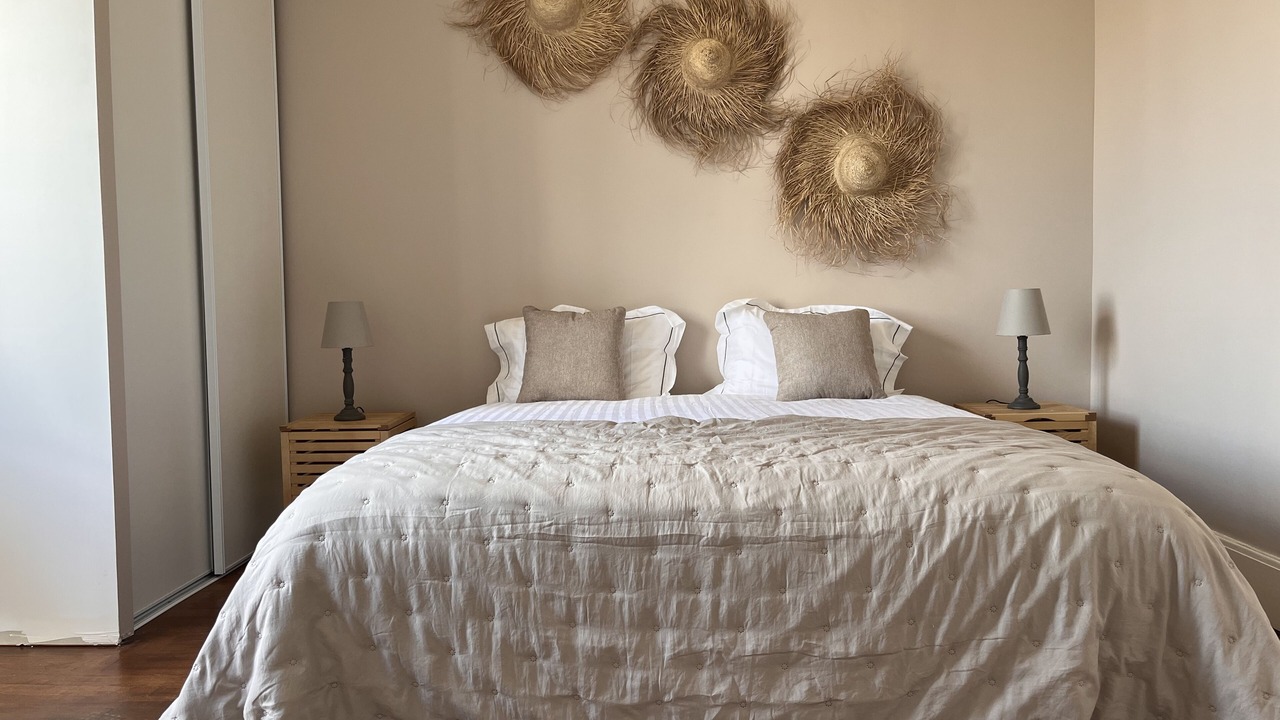 Photo of Bedroom in Faubourg-Raines