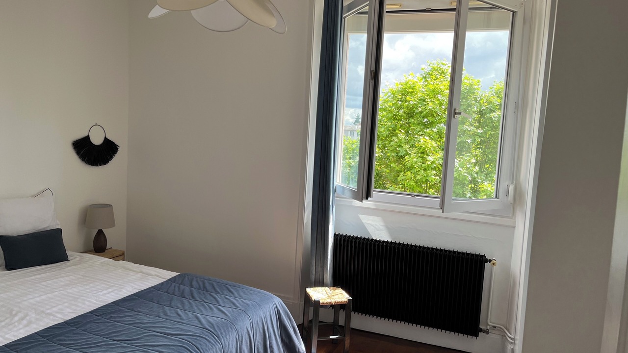 Photo of Bedroom in Faubourg-Raines