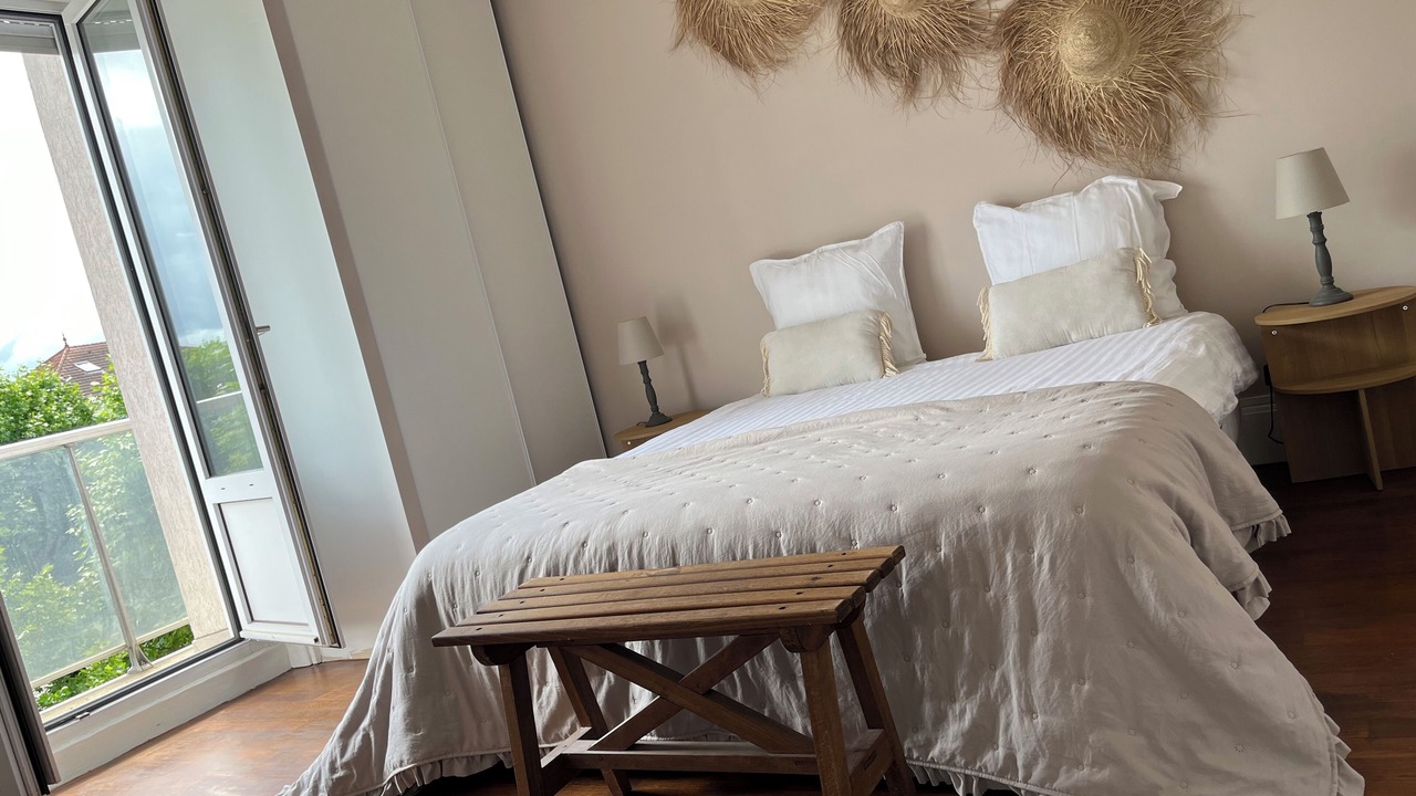 Photo of Bedroom in Faubourg-Raines