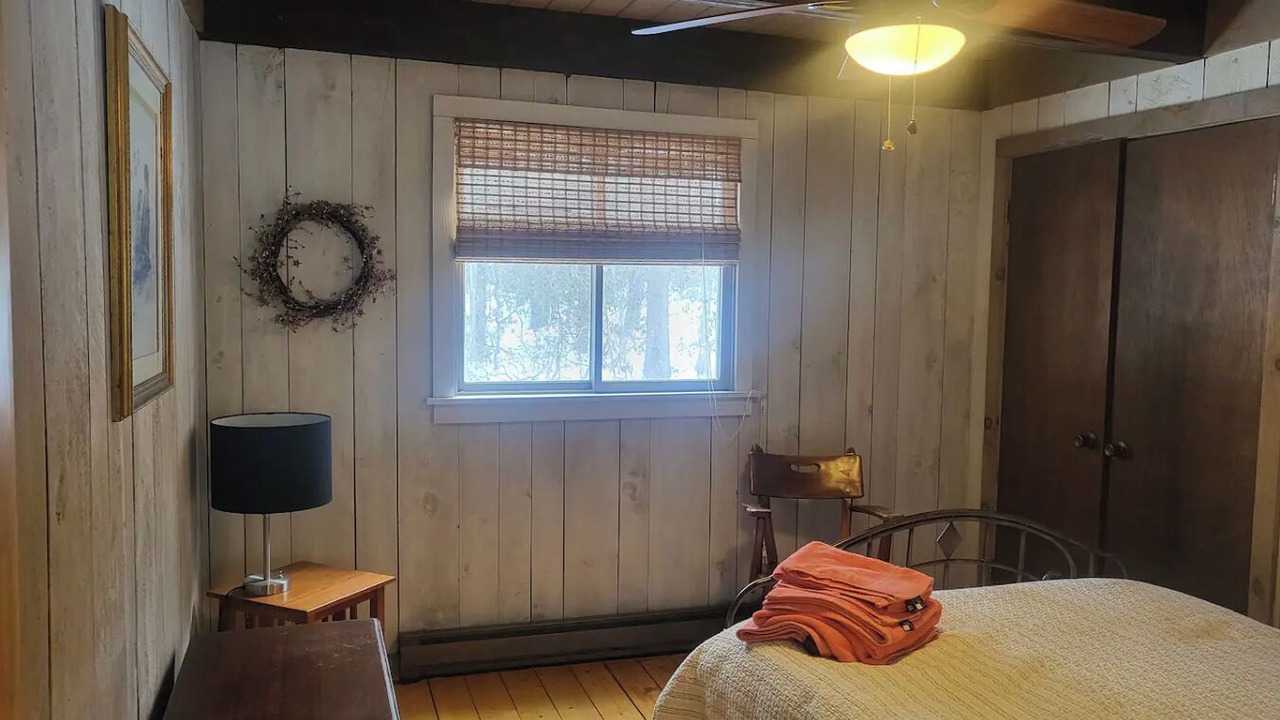 Photo of Bedroom in Sandisfield