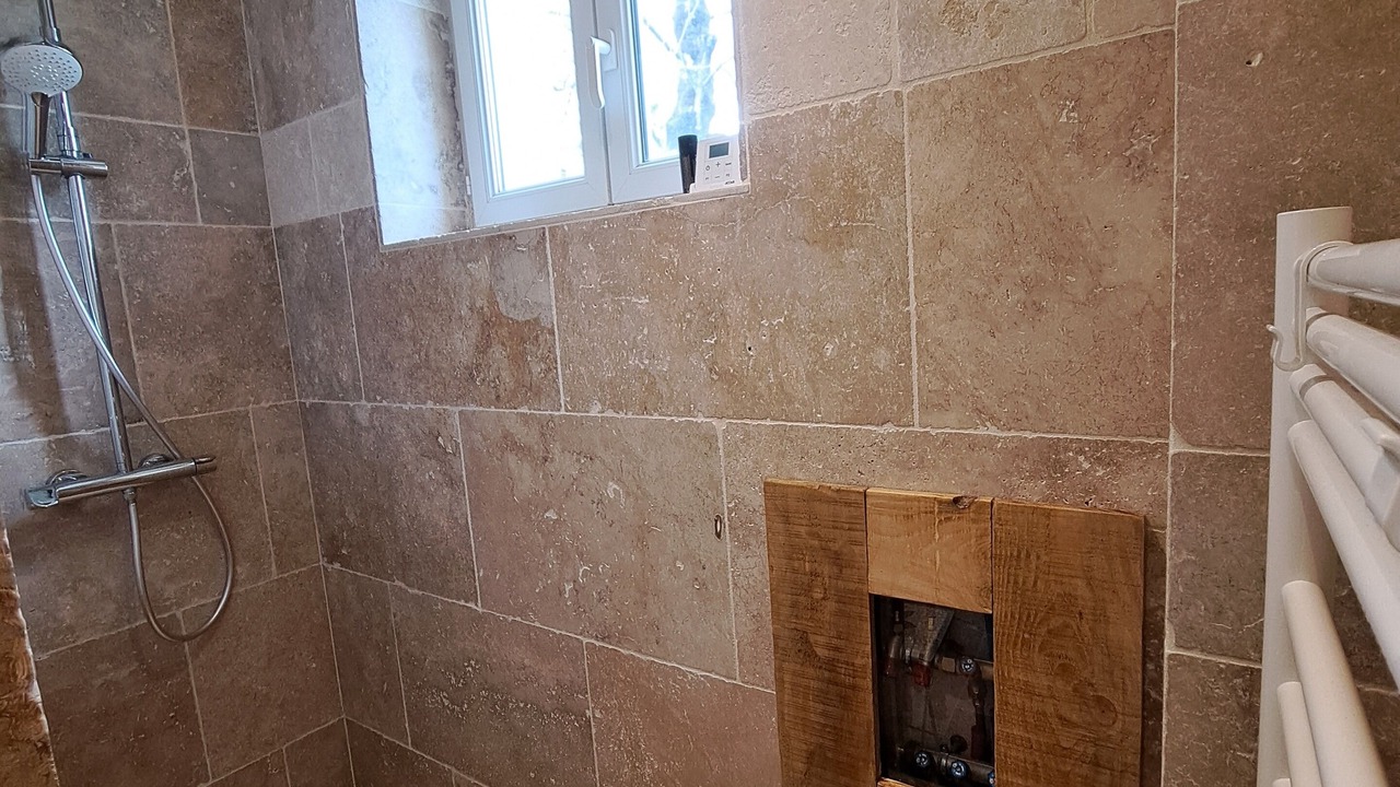 Photo of Bathroom in Issarles