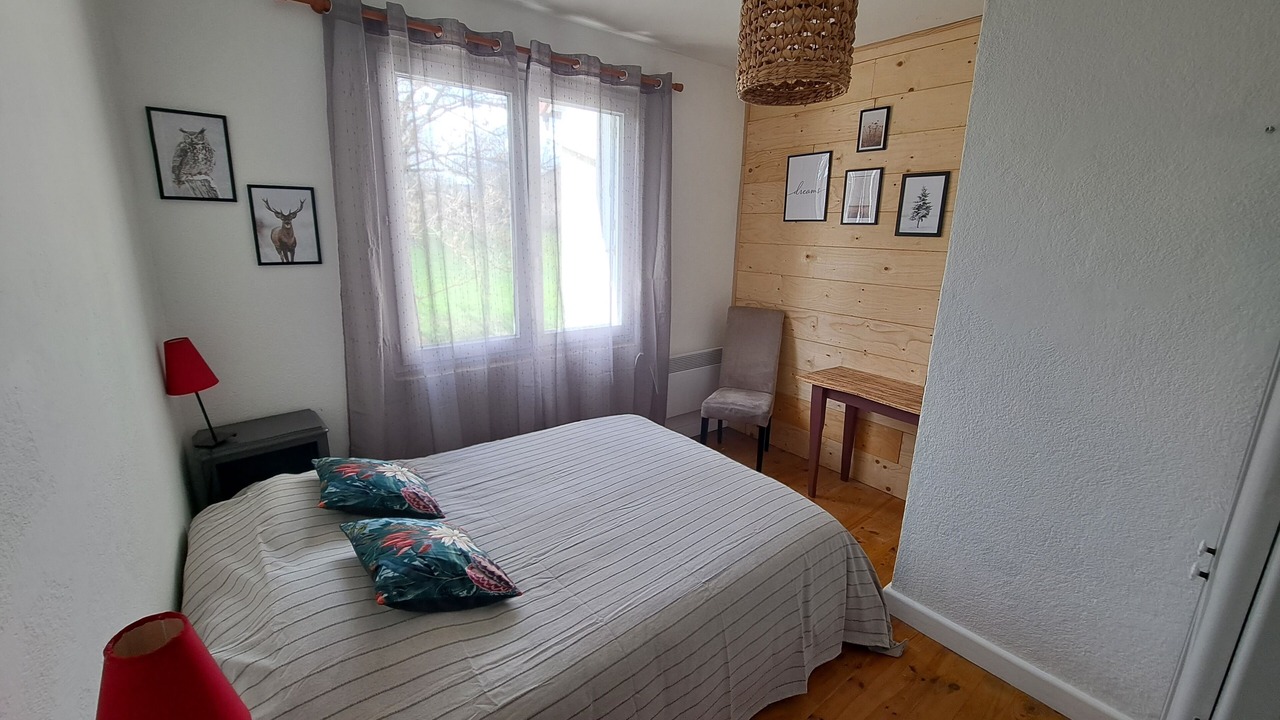 Photo of Bedroom in Issarles