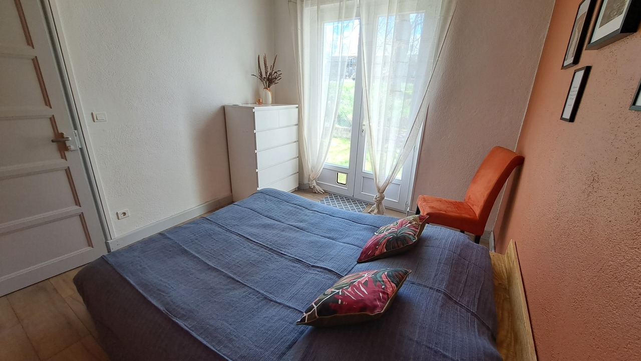 Photo of Bedroom in Issarles