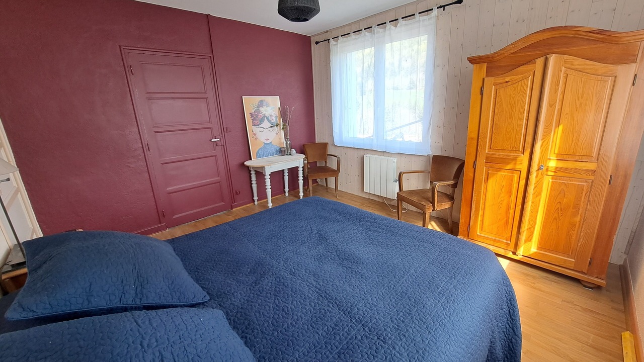 Photo of Bedroom in Issarles