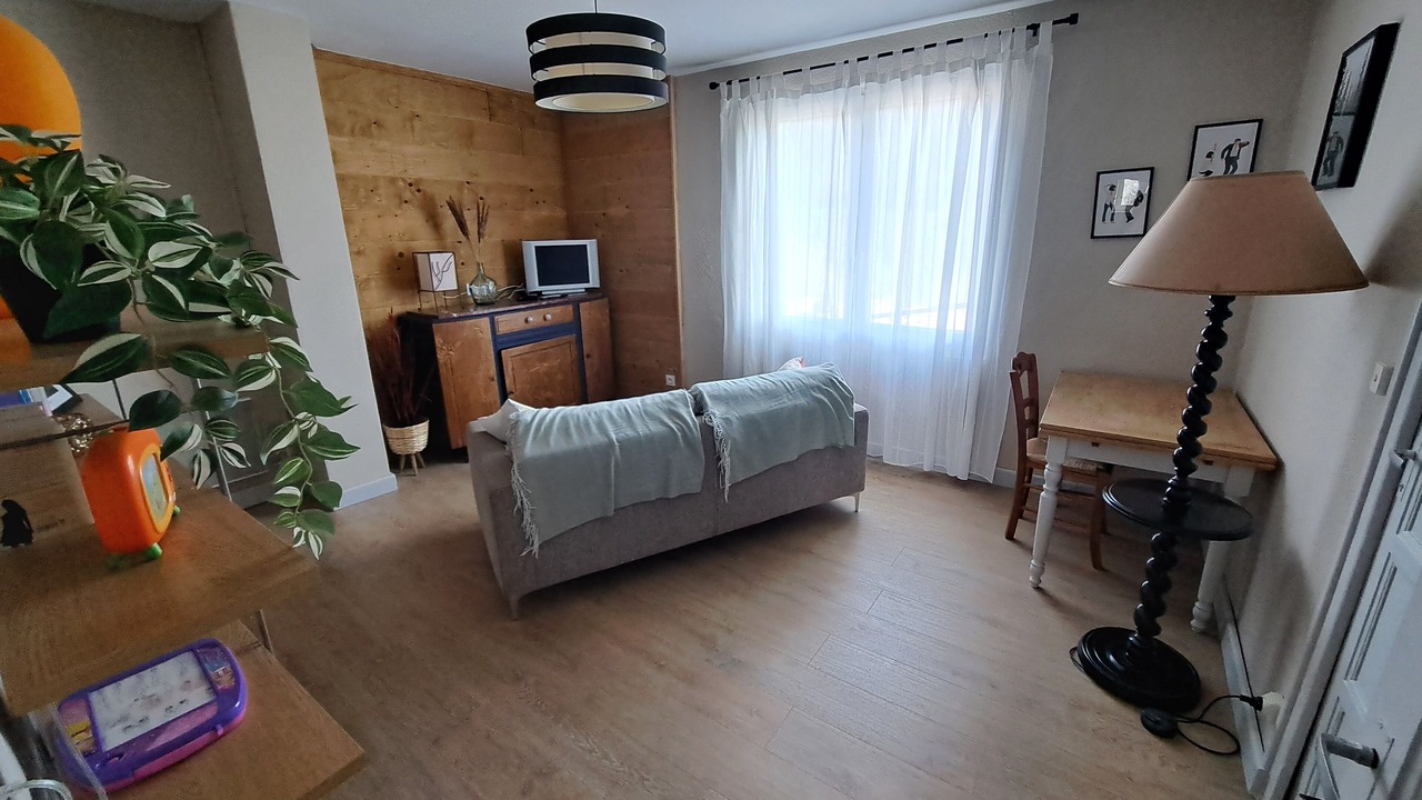 Photo of Livingroom in Issarles