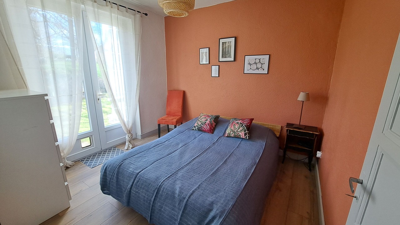 Photo of Bedroom in Issarles