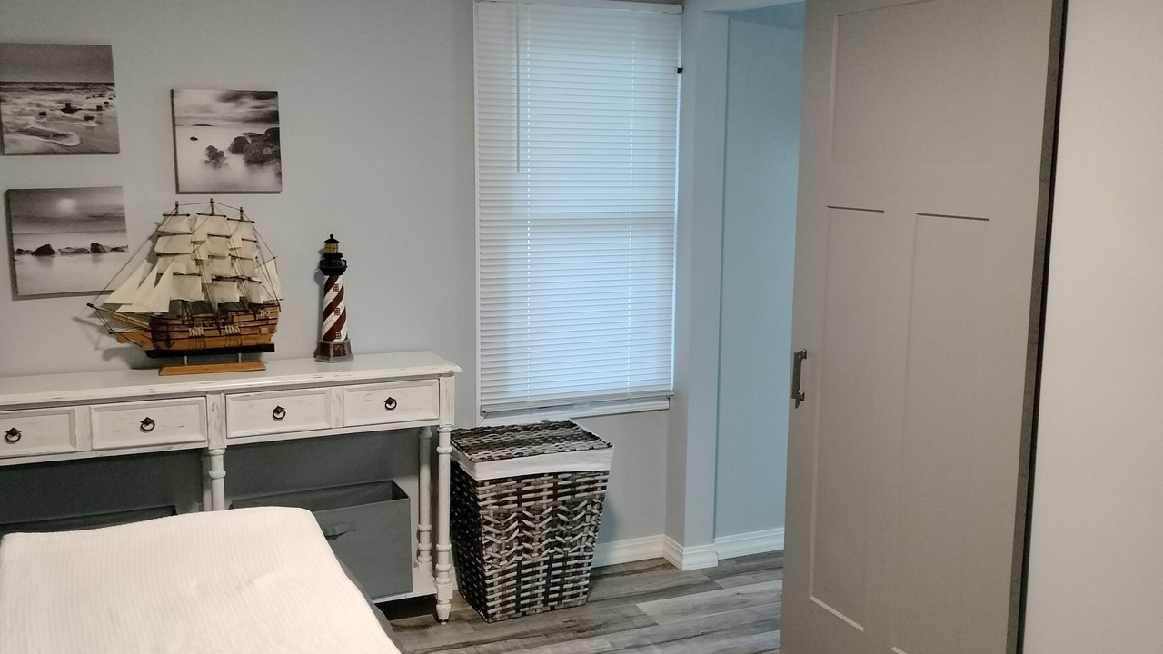 Photo of Bedroom in Clear Lake