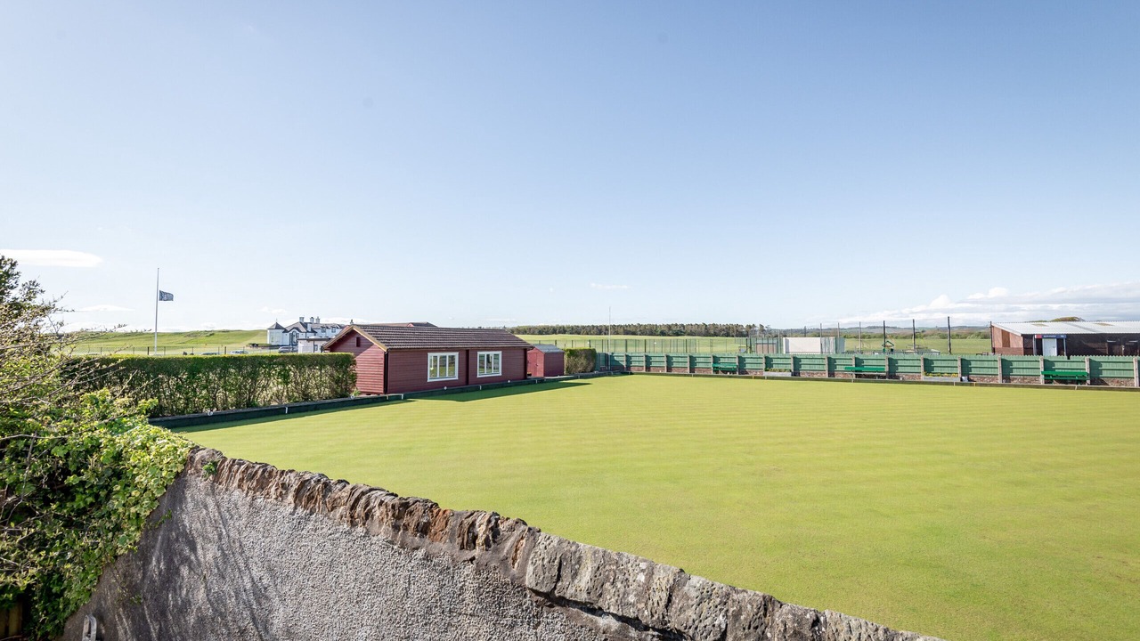 Photo of Outdoor in Leven