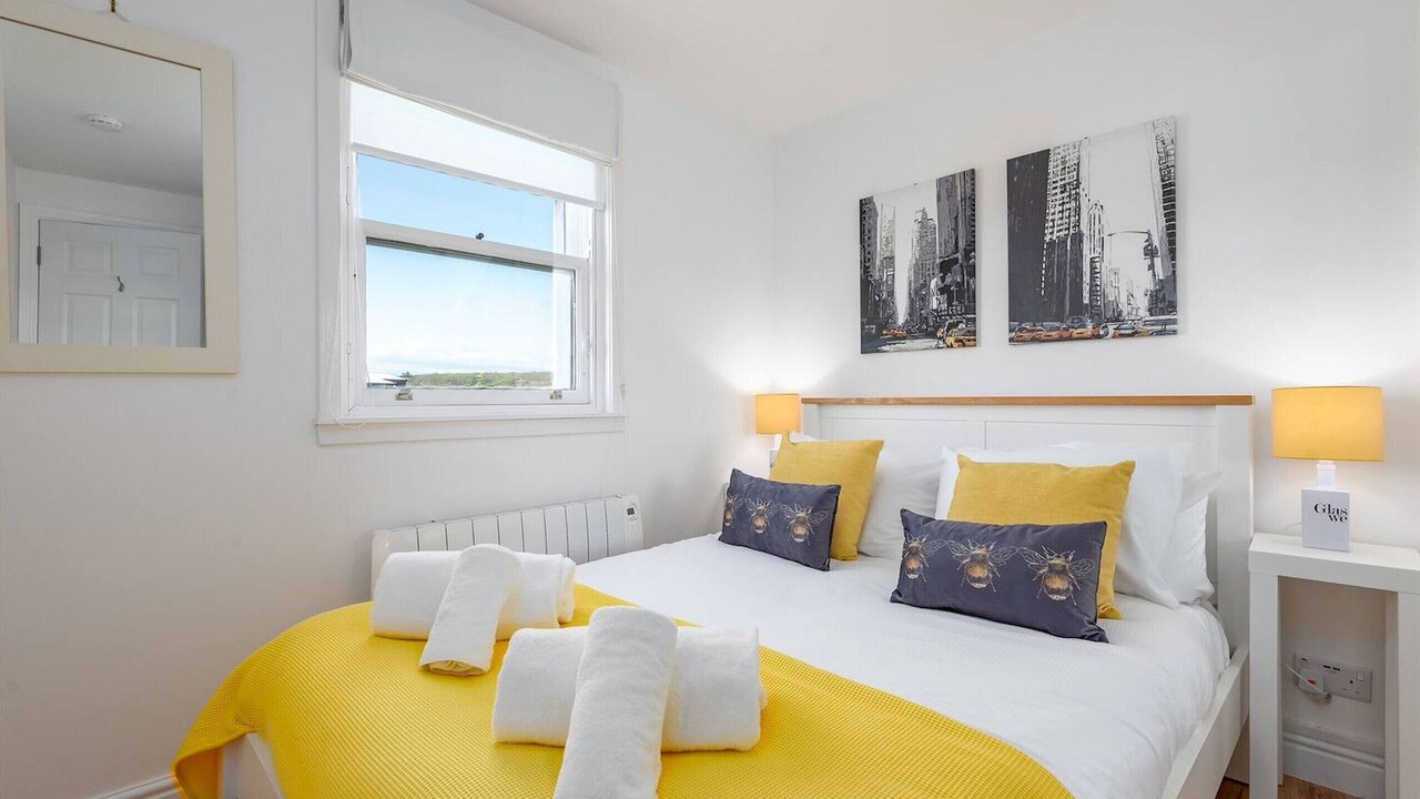 Photo of Bedroom in Leven